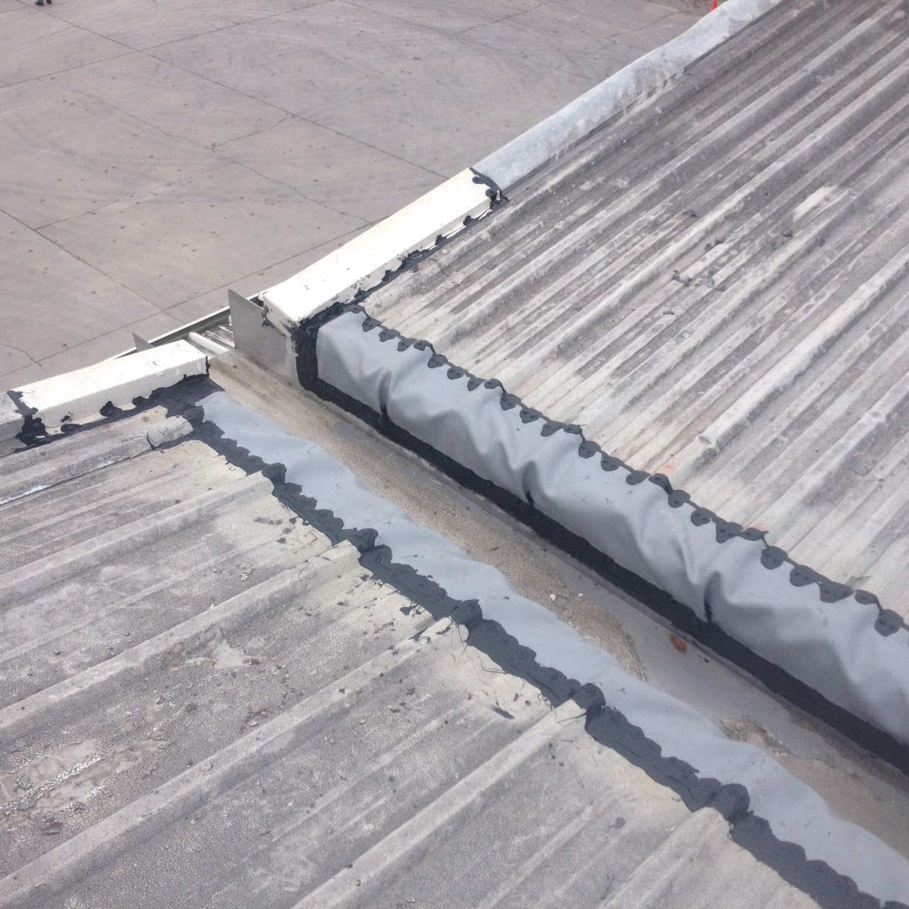 Repaired Metal Roof Gutters Sealed Metal Roof Gutters